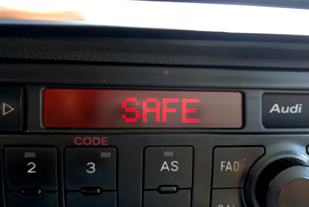 Código radio Audi PIN : Encuentre su código en línea